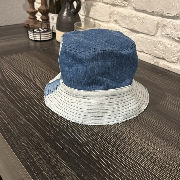 Madewell x Storytellers & Creators Unisex Upcycled Patchwork Bucket Hat | - Picture 2 of 5